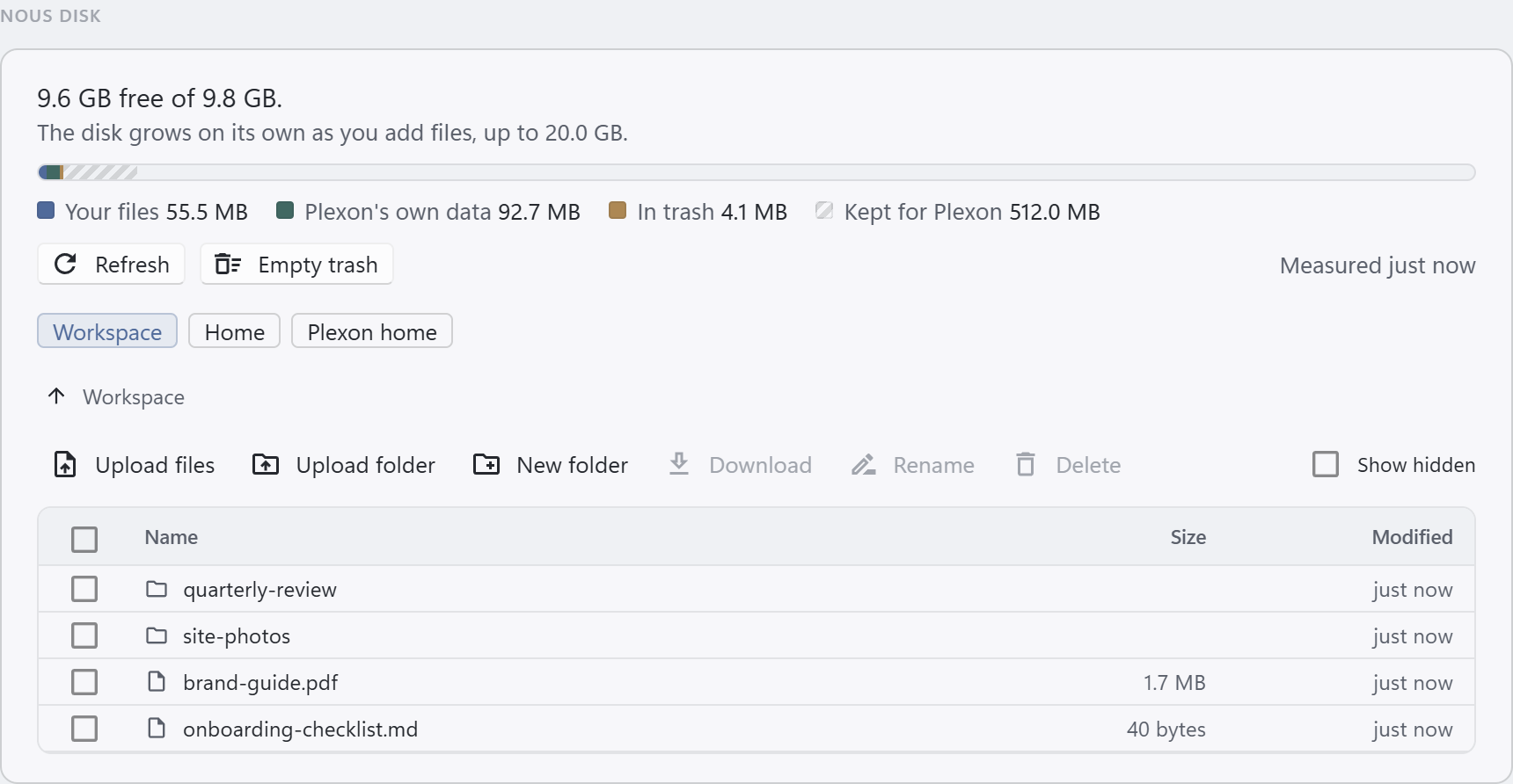 Settings, This computer, Nous disk: a bar of the runner's disk with your files, Plexon's own data, the trash and the part kept for Plexon, and a file manager with Upload files, Upload folder, New folder, Download, Rename and Delete over the workspace